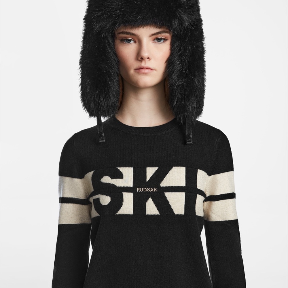 RUDSAK Black Faux Fur Winter Hat